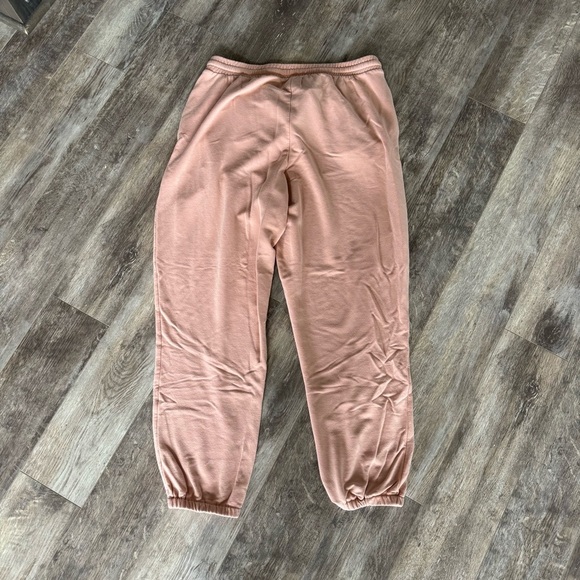 Madewell MWLSuperbrushed Easygoing Sweatpants - COLOR: Antique Coral - Picture 12 of 12